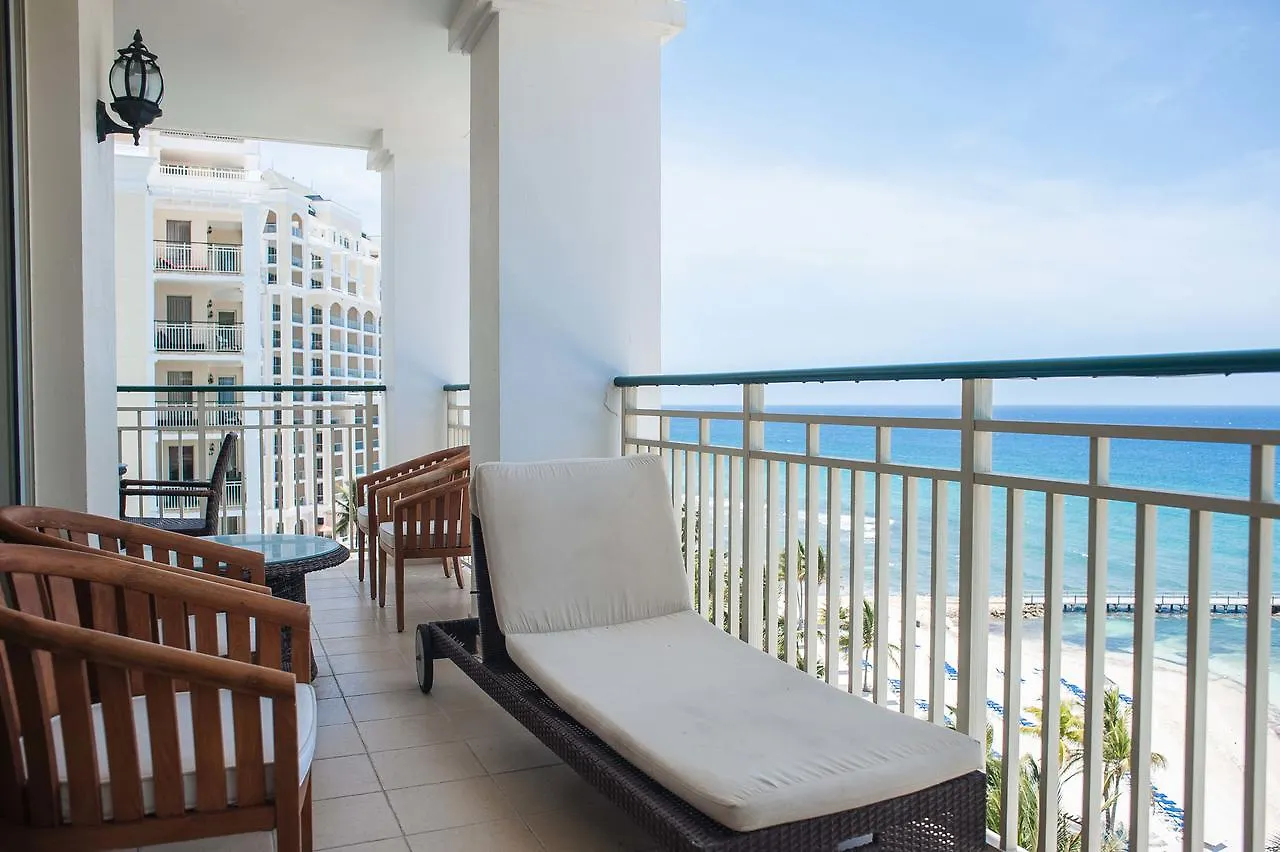 Palmyra Luxury Beach Condos Montego Bay Appartement